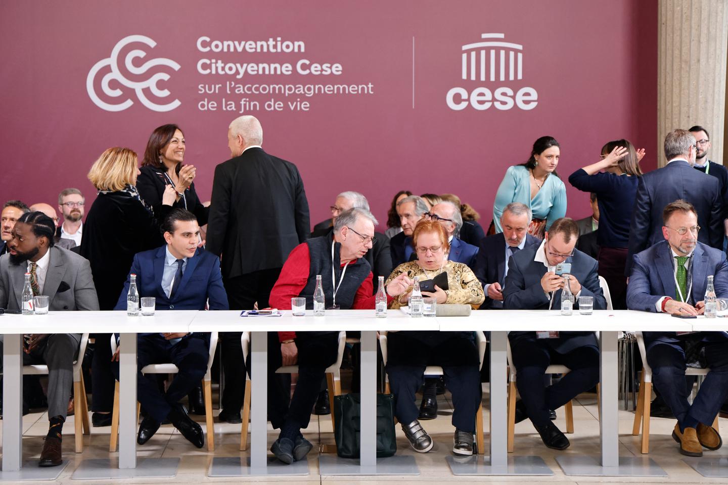 Fin de vie, climat : « Les conventions citoyennes ne s???accompagneront d???un renouveau...