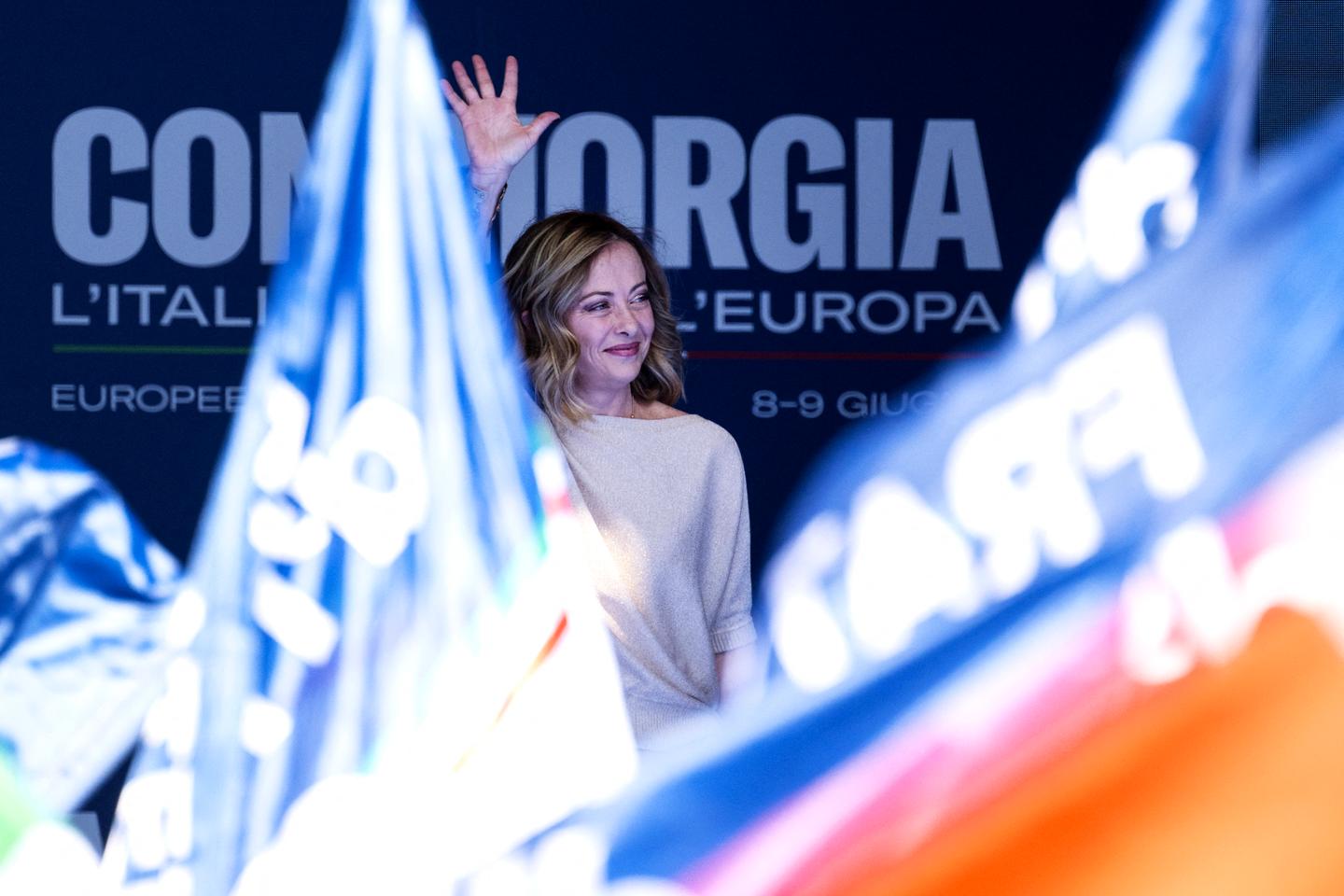 Giorgia Meloni, appréciée par Joe Biden et encore plus par Donald Trump