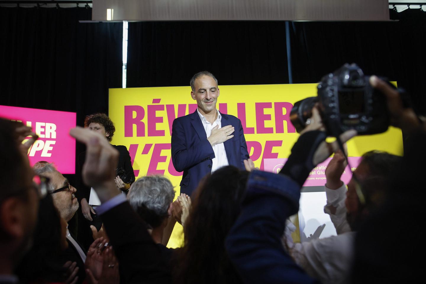 Elections européennes 2024 : Raphaël Glucksmann réussit son pari, en arrivant en troisième...