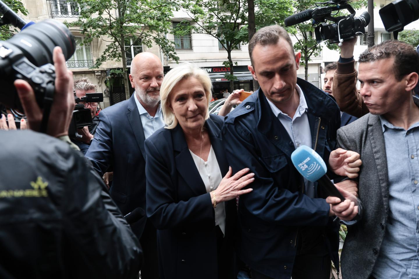 Avec le ralliement d???Eric Ciotti, Marine Le Pen en passe de réussir la « dislocation » du...