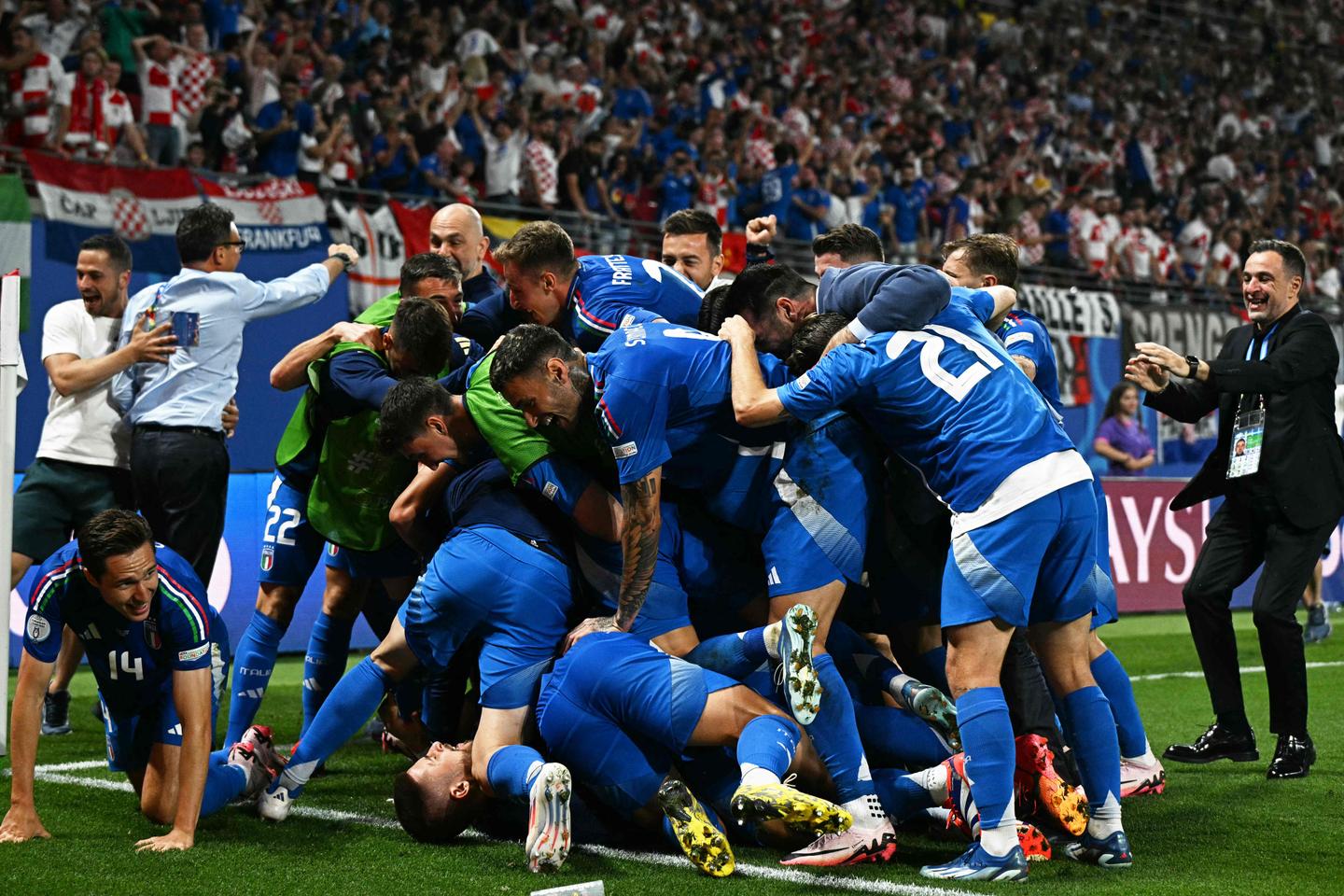 Croatie-Italie : le résumé d???un match à suspense, avec un but de la délivrance pour les...
