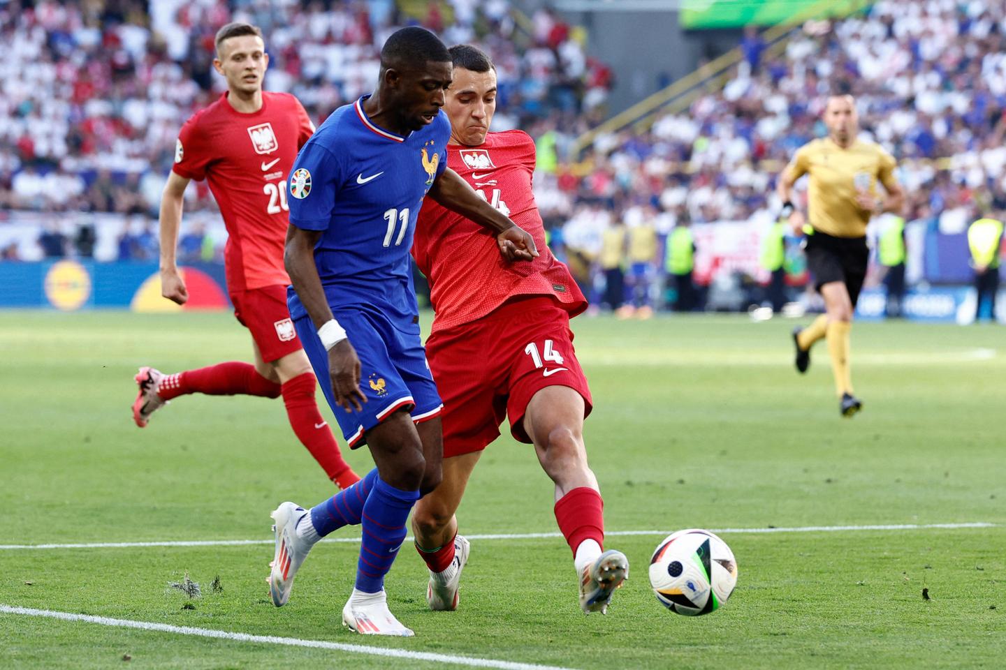 France-Pologne : les Bleus se compliquent la suite, plombés par leur inefficacité en attaque