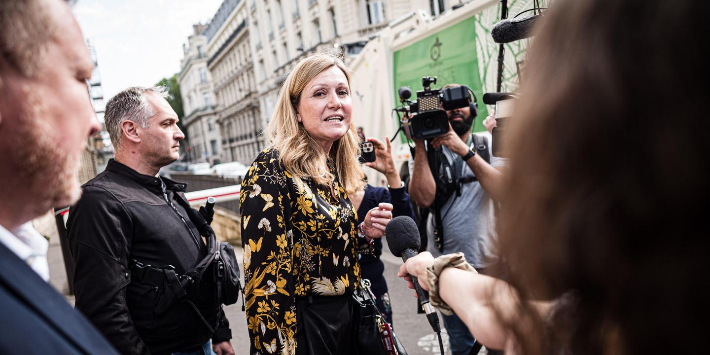 En direct, après les législatives : accusée de « pactiser avec le RN » pour garder la...