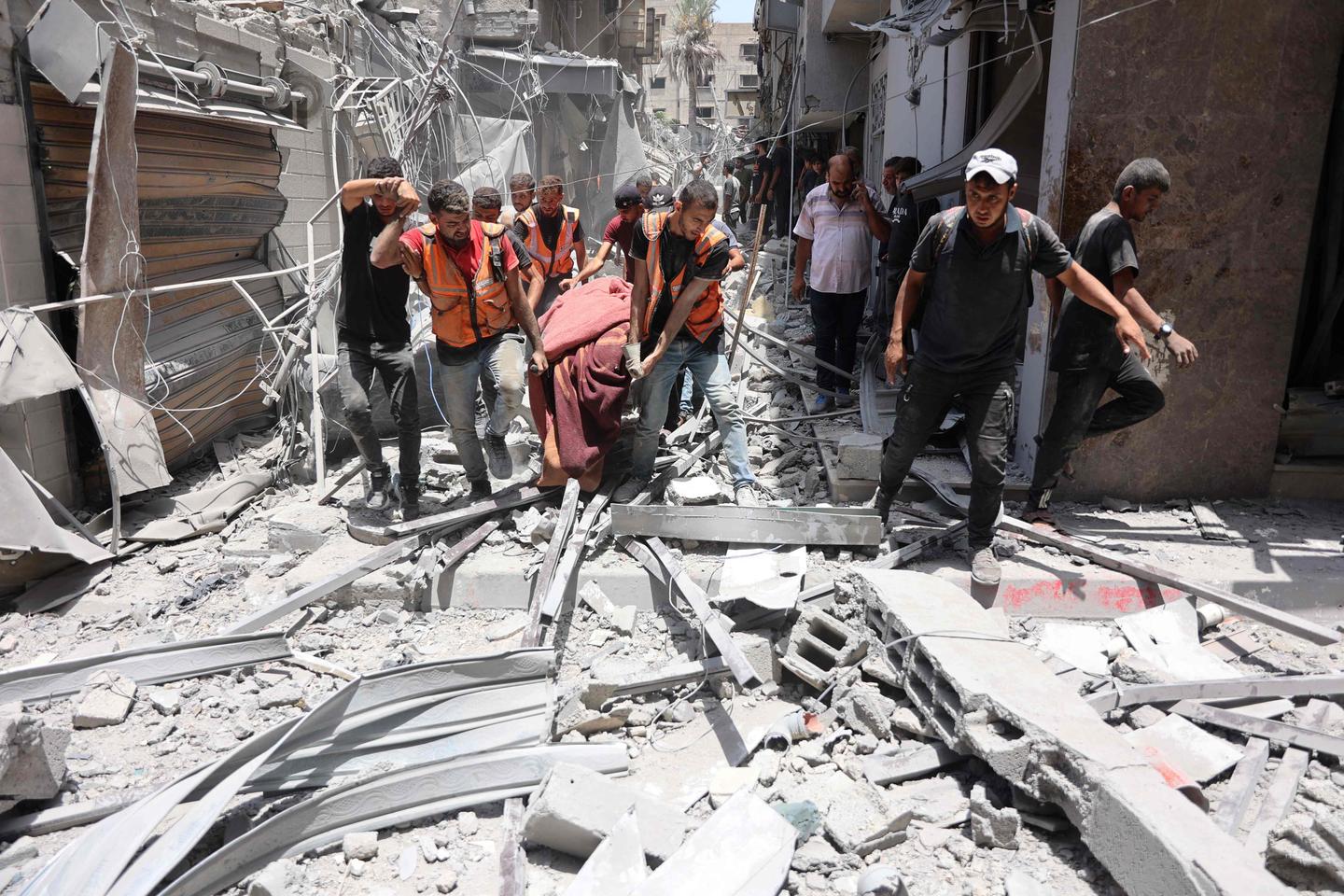 A Gaza, la fuite perpétuelle des civils sous les bombes
