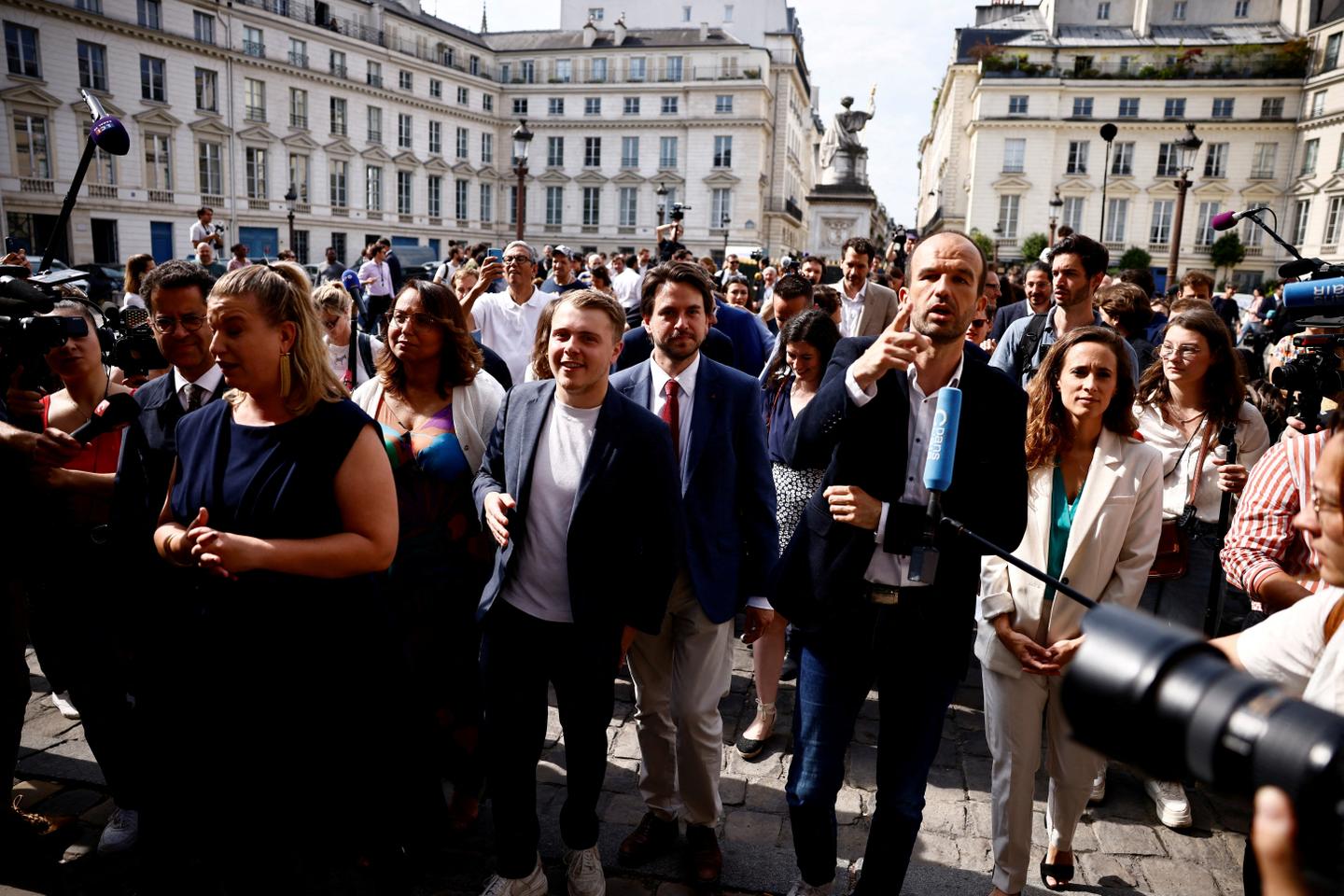 La gauche patine pour s???entendre sur un nom pour Matignon