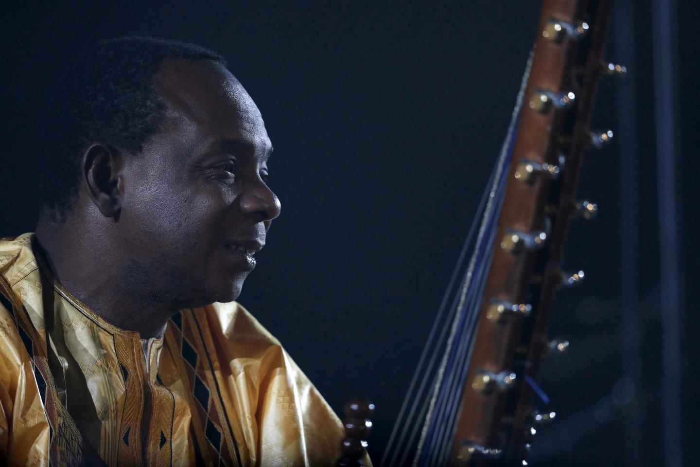 Mort de Toumani Diabaté, maître malien de la kora