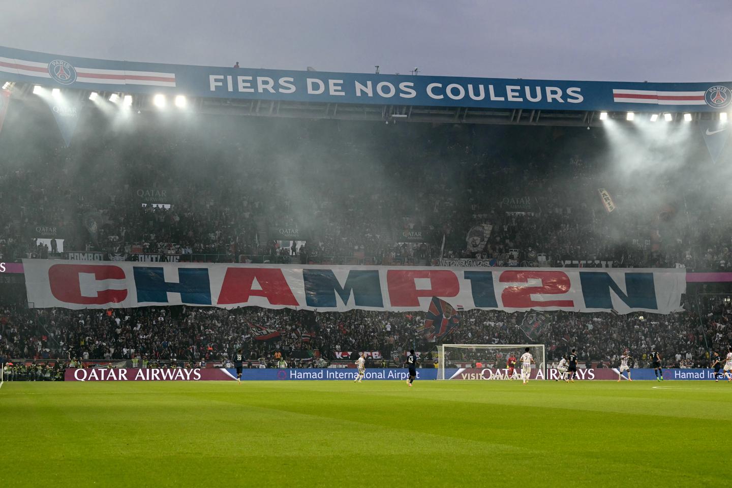 La Ligue 1 débute dans la fébrilité, avec un nouveau diffuseur et sans sa star Kylian Mbappé