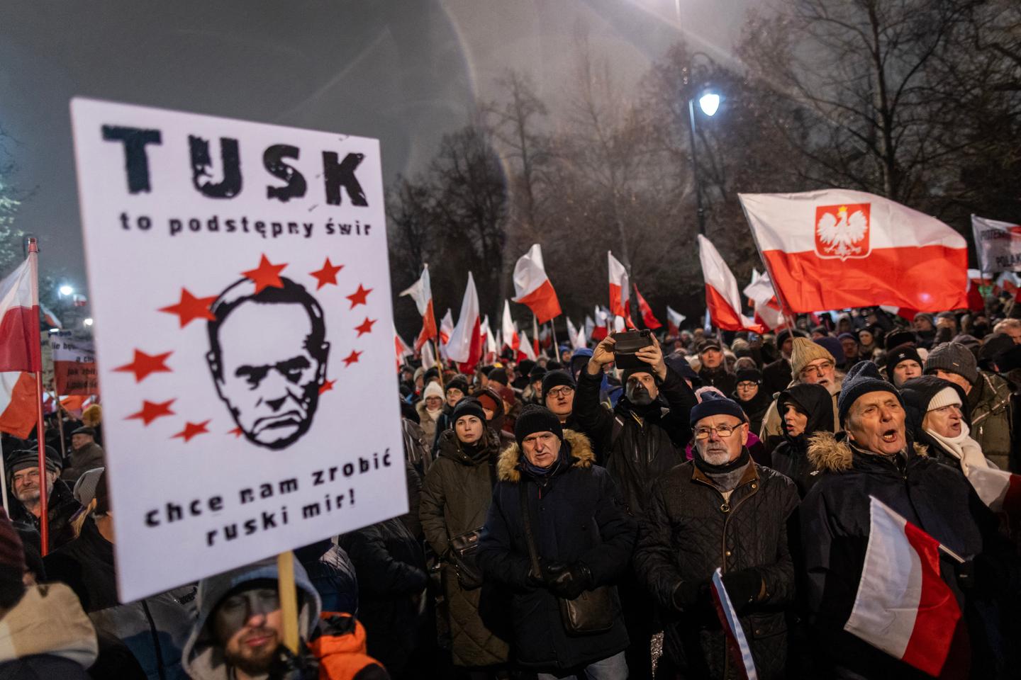 En Pologne, l???audiovisuel public sort de l???ère de la propagande