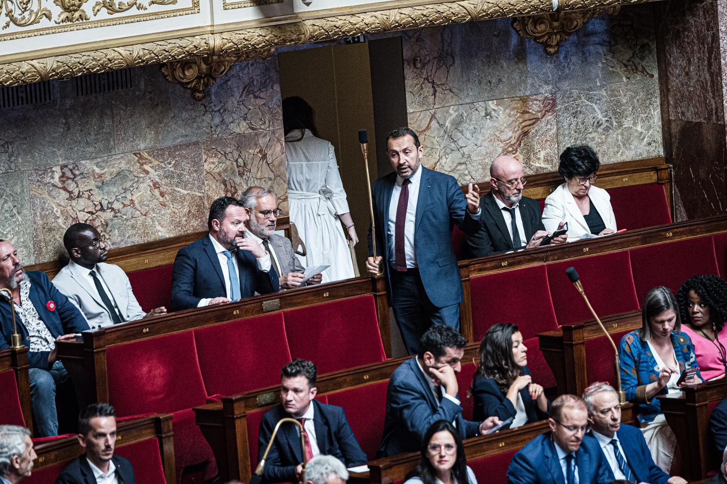 Comment la parité a reculé à l???Assemblée nationale