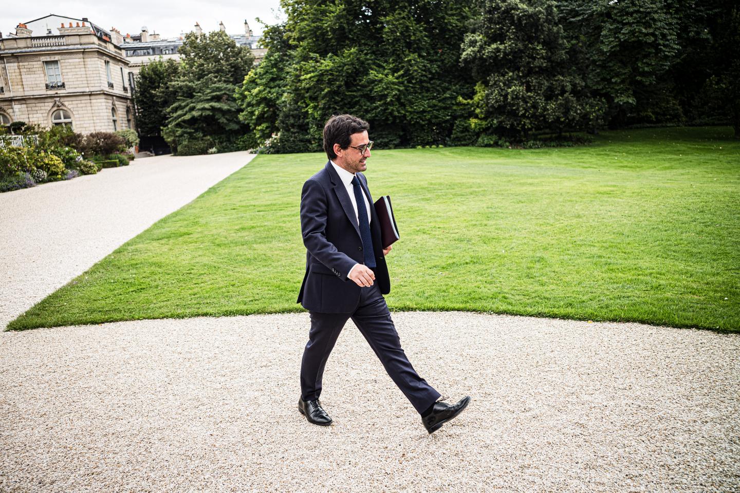 Stéphane Séjourné proposé par la France pour remplacer Thierry Breton, qui a démissionné...