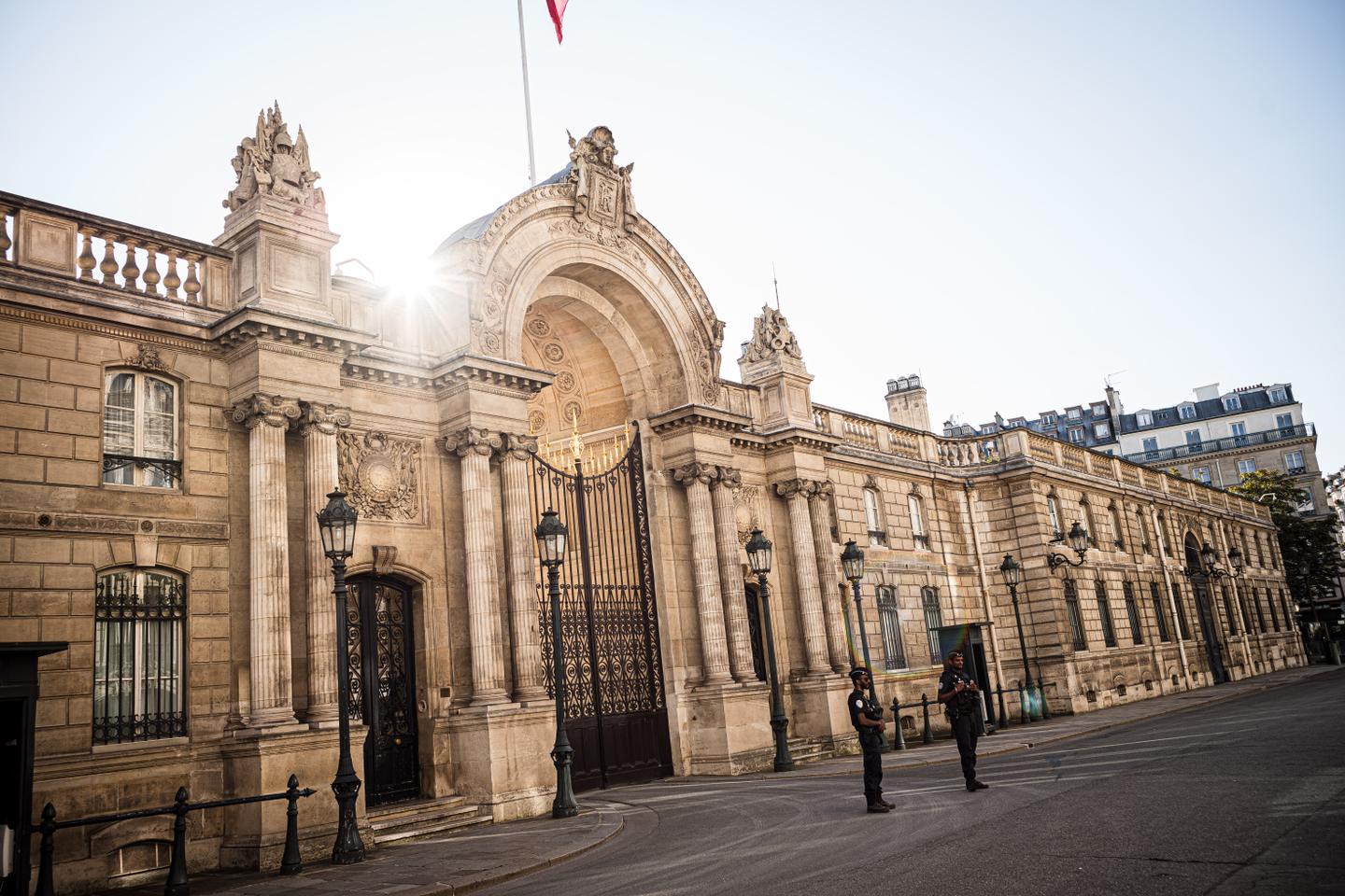 Enquête électorale : 51 % des sondés favorables à la démission du président de la...