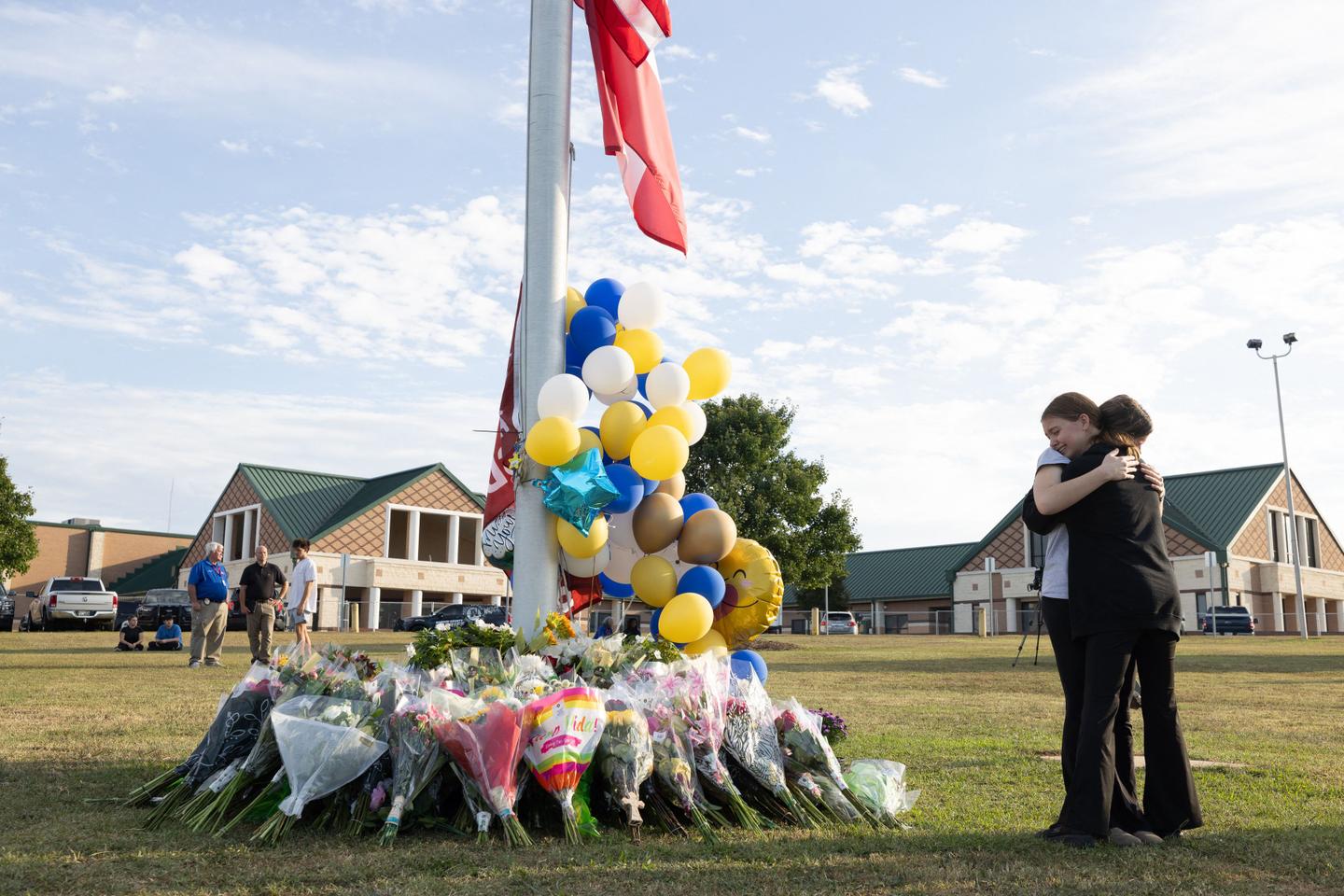 Etats-Unis : inculpation de l???adolescent de 14 ans auteur de la fusillade meurtrière dans son...