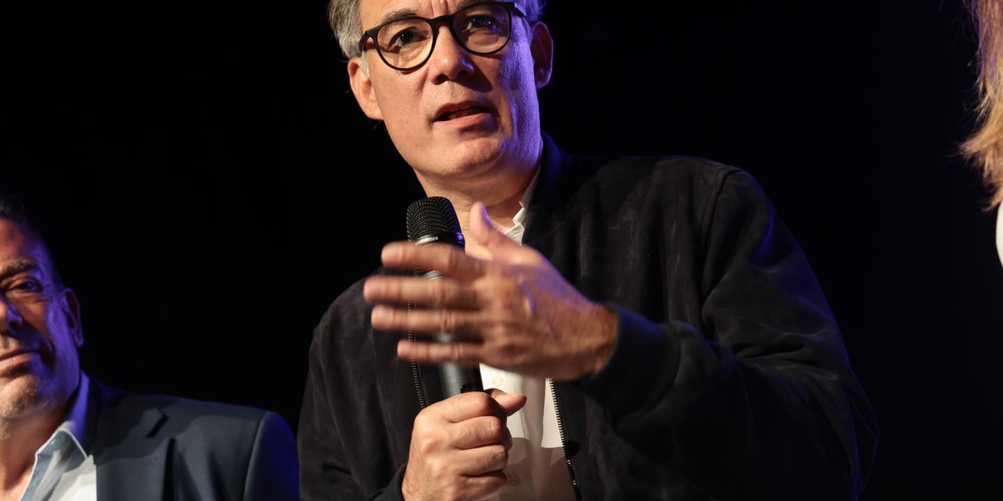 En direct : pour Olivier Faure, le gouvernement Barnier est « le plus à droite de la V???...
