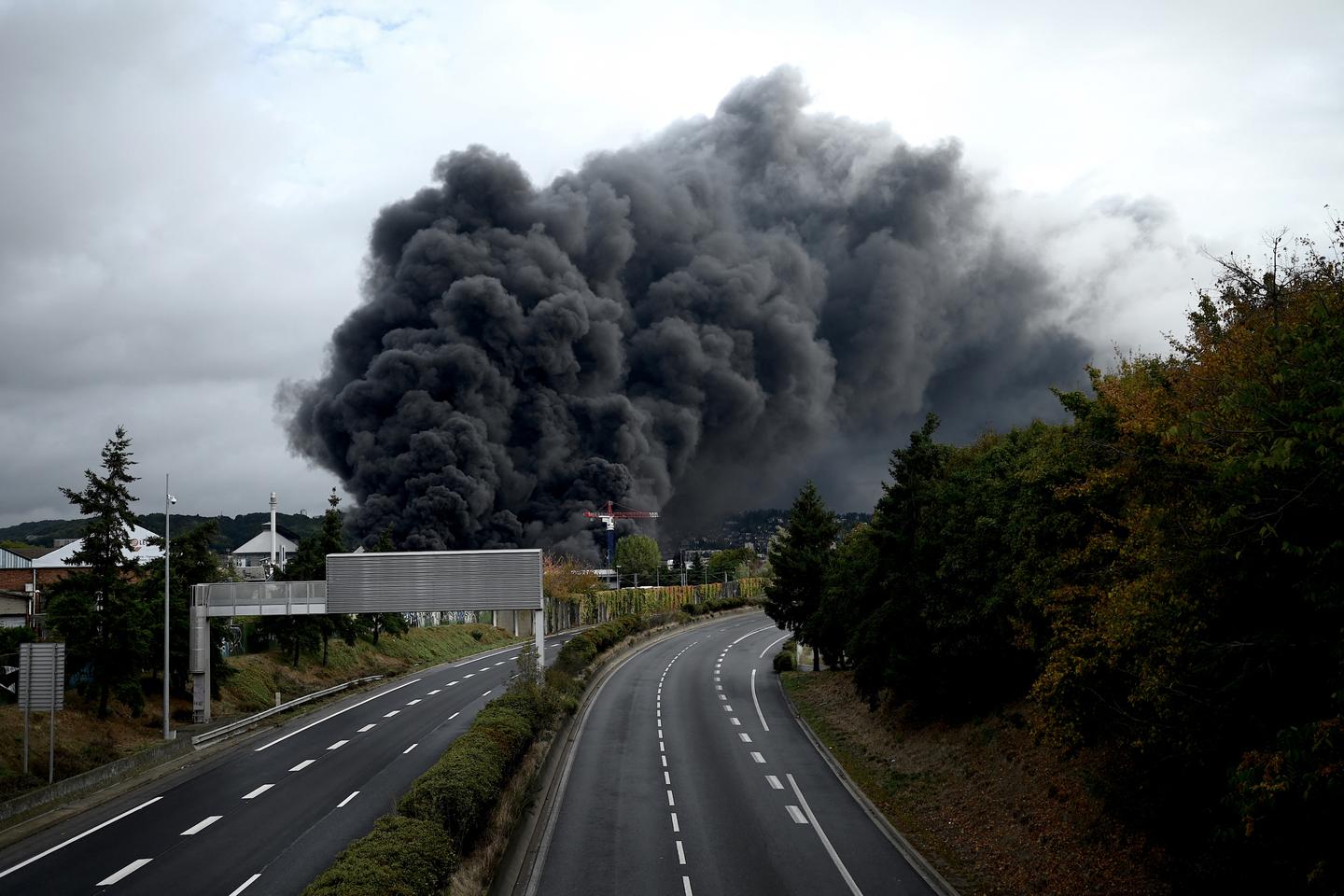 Lubrizol : cinq ans après, l???enquête incapable de déterminer l???origine de l???incendie
