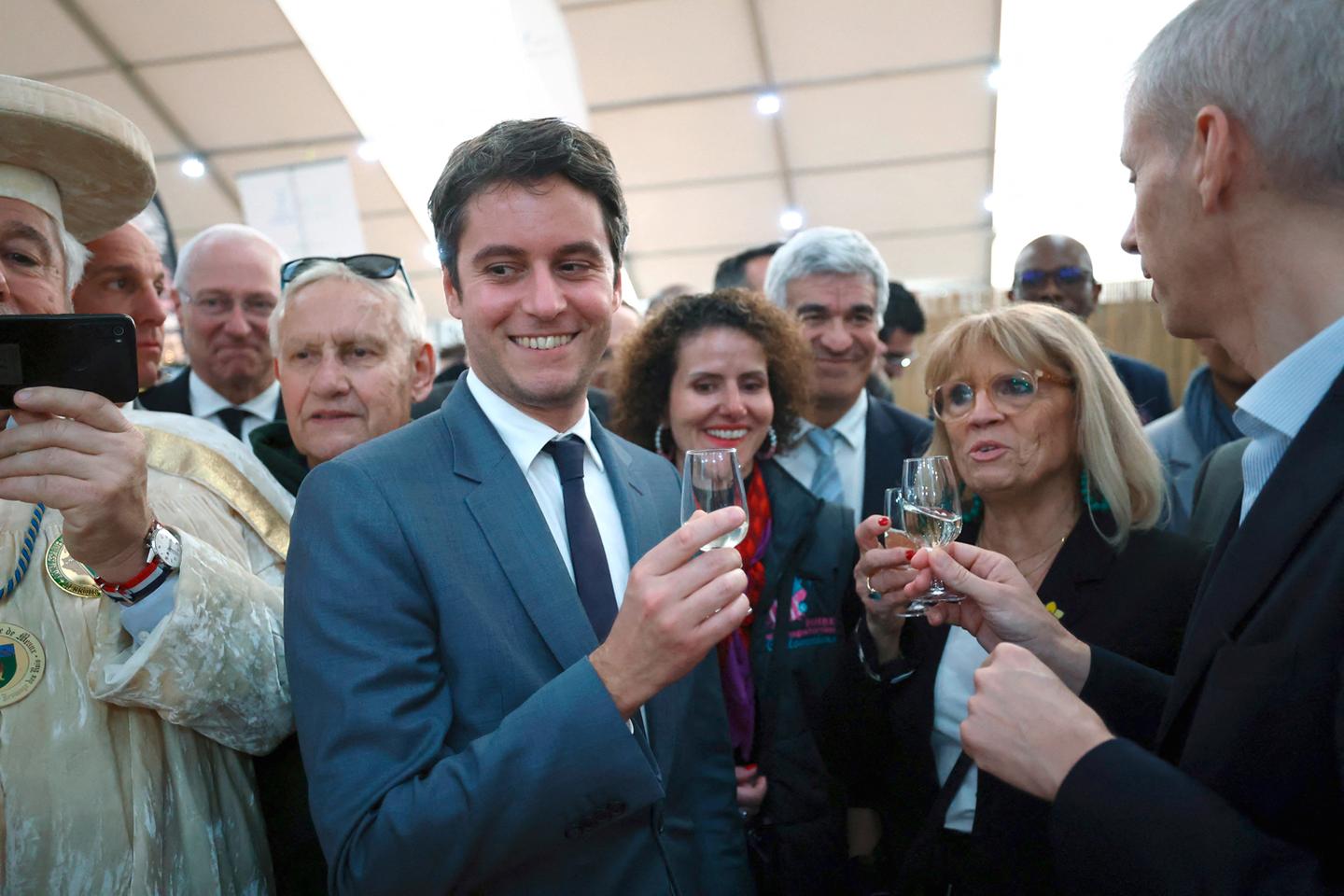 L???homophobie envers les élus ne connaît pas l???abstention