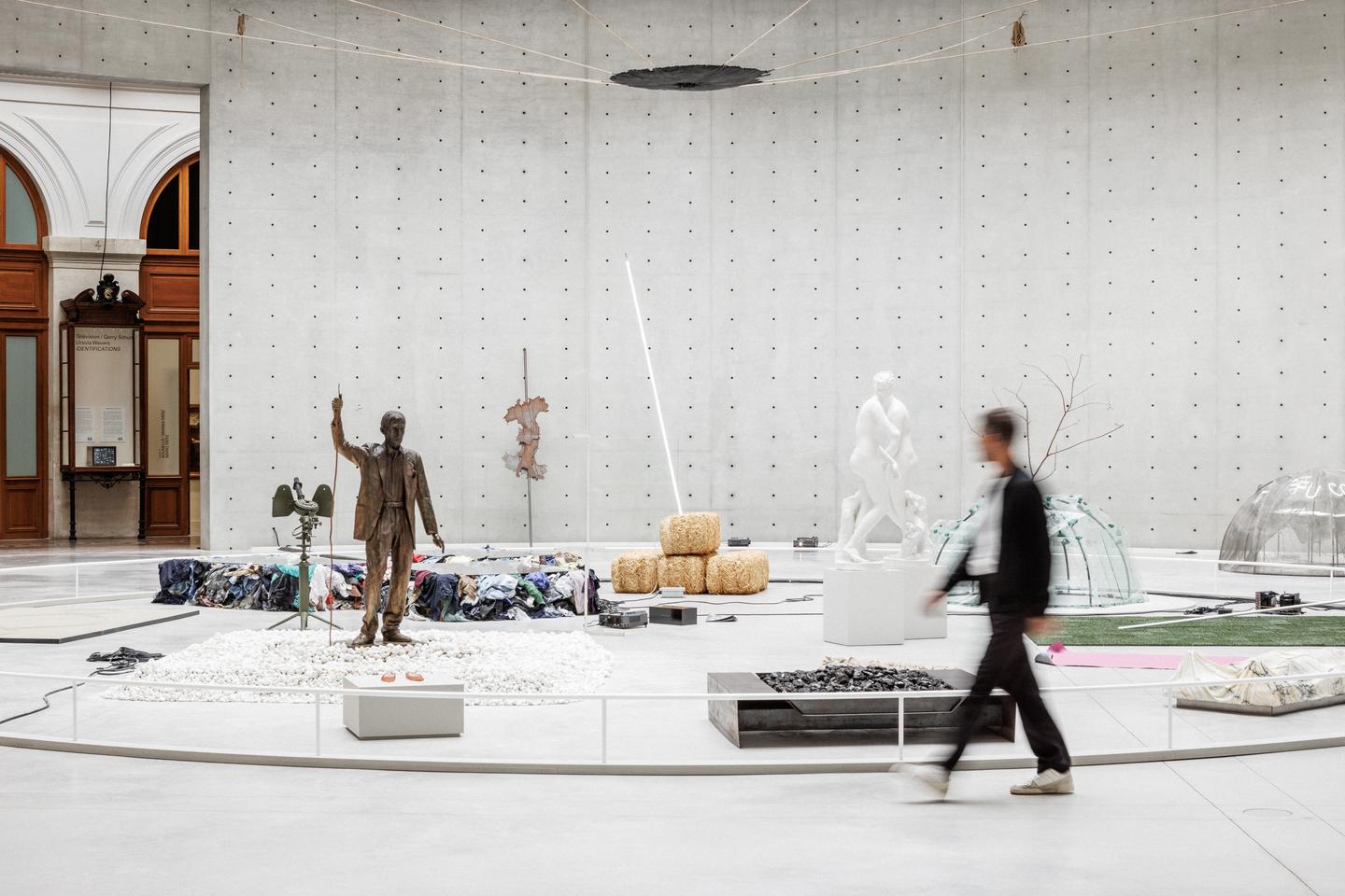 « Avec “Arte Povera” et “Pop Forever”, l’initiative des grandes expositions artistiques...