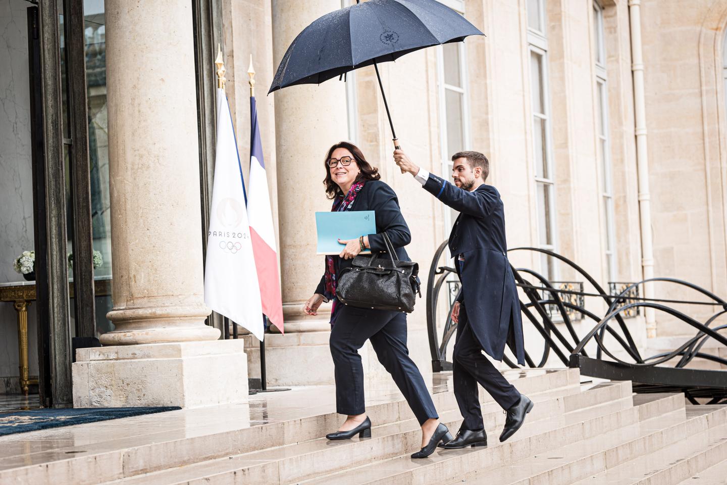 Chez Atout France, l’agence chargée du tourisme, la crainte d’être englouti par Business...
