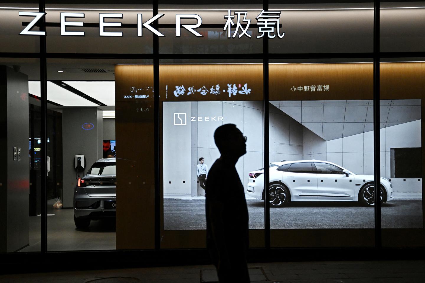 Voitures électriques : chez Zeekr, la compétitivité chinoise à l’œuvre