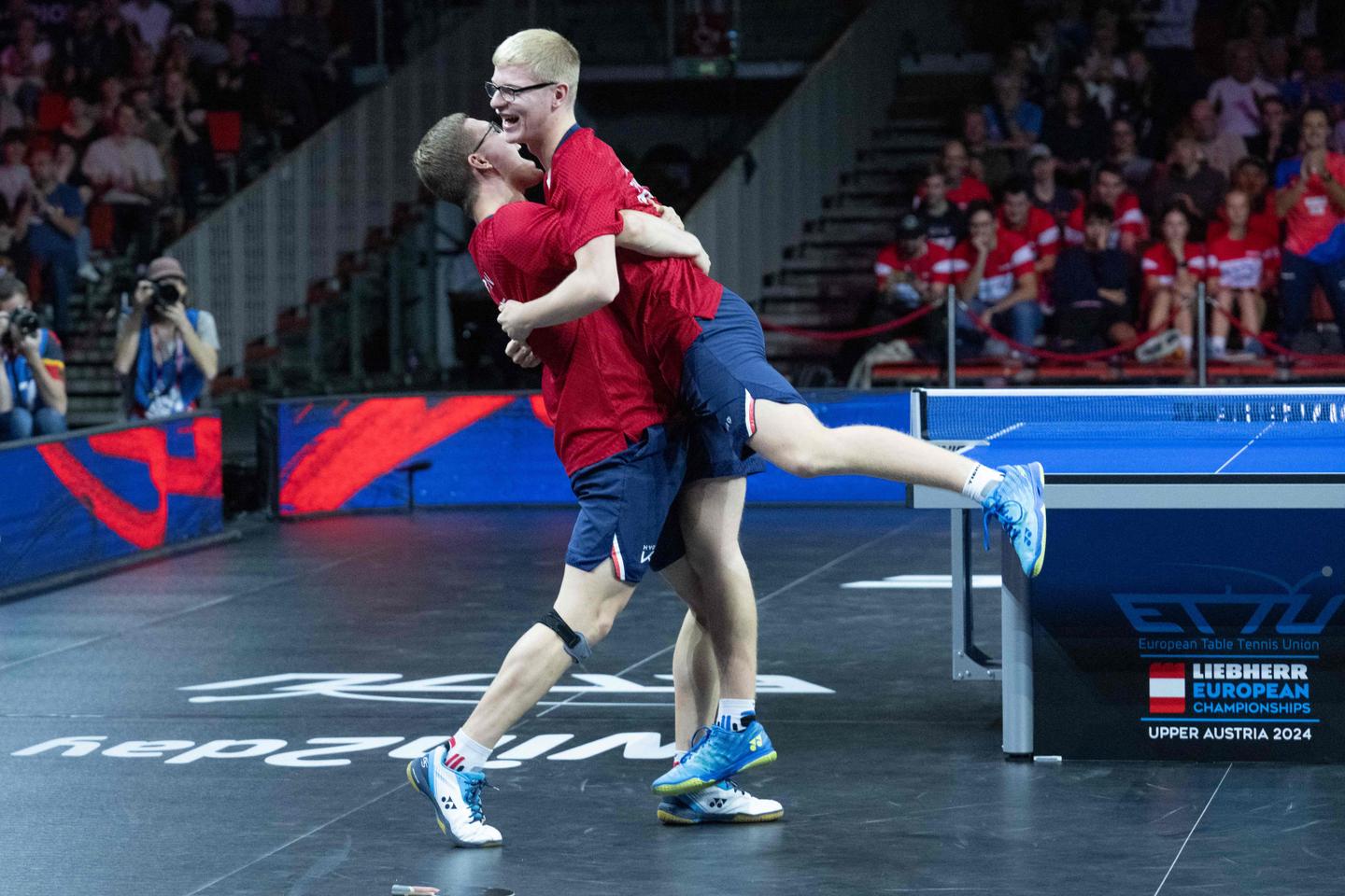 Alexis et Félix Lebrun, intouchables, sacrés champions d’Europe de tennis de table en double