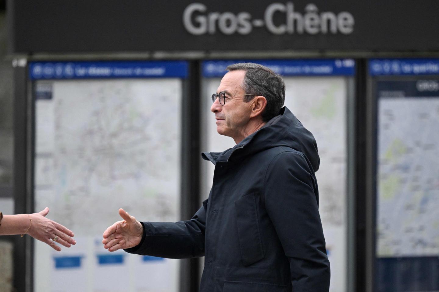 Poitiers : le suspect de la fusillade qui a fait un mort et quatre blessés mis en examen pour...