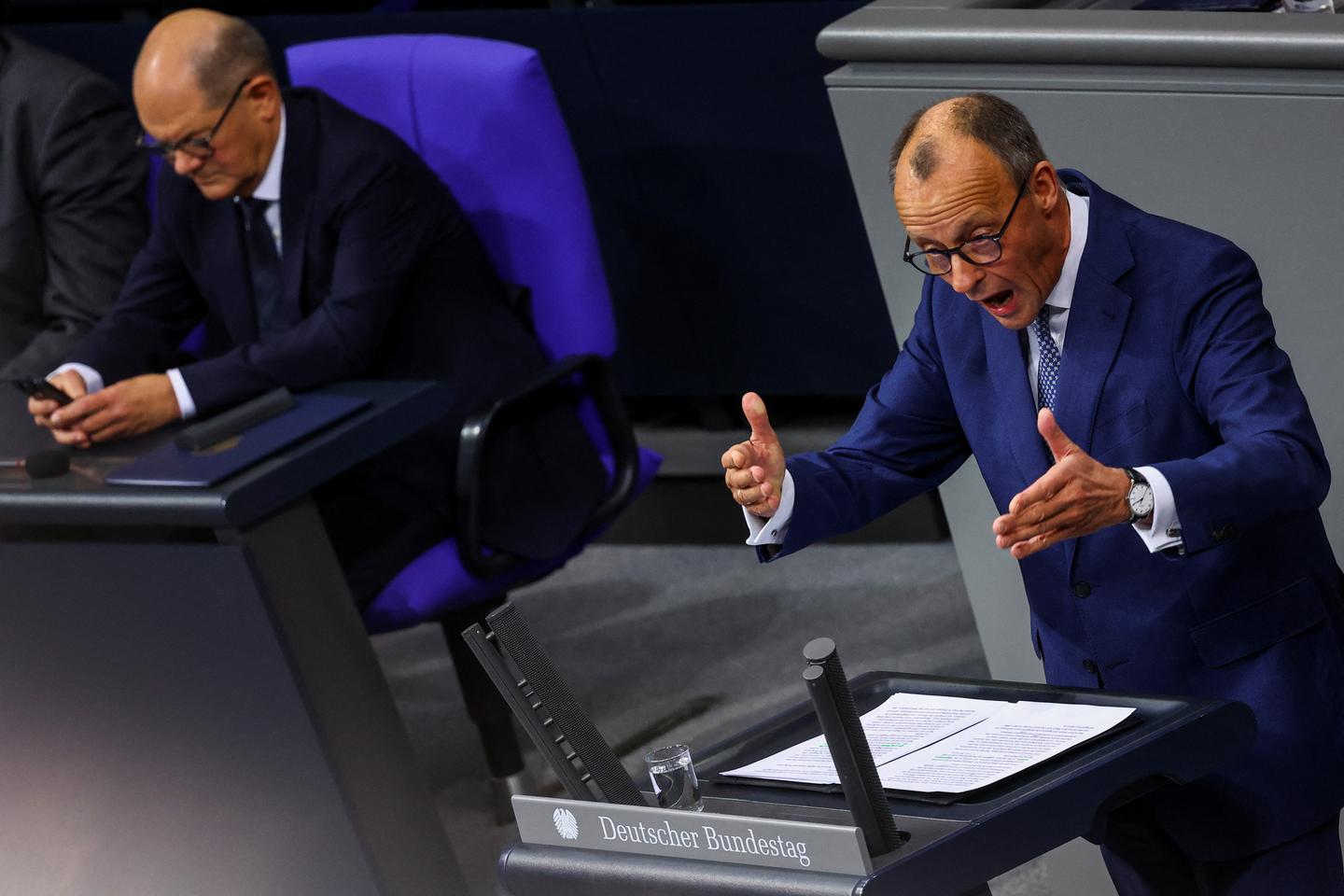 Allemagne : Olaf Scholz et son rival, Friedrich Merz, croisent le fer au Bundestag