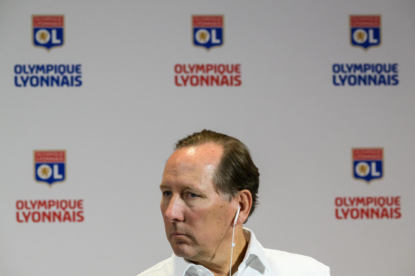 « Nous ne serons pas relégués » promet le propriétaire de l’Olympique lyonnais, après la...