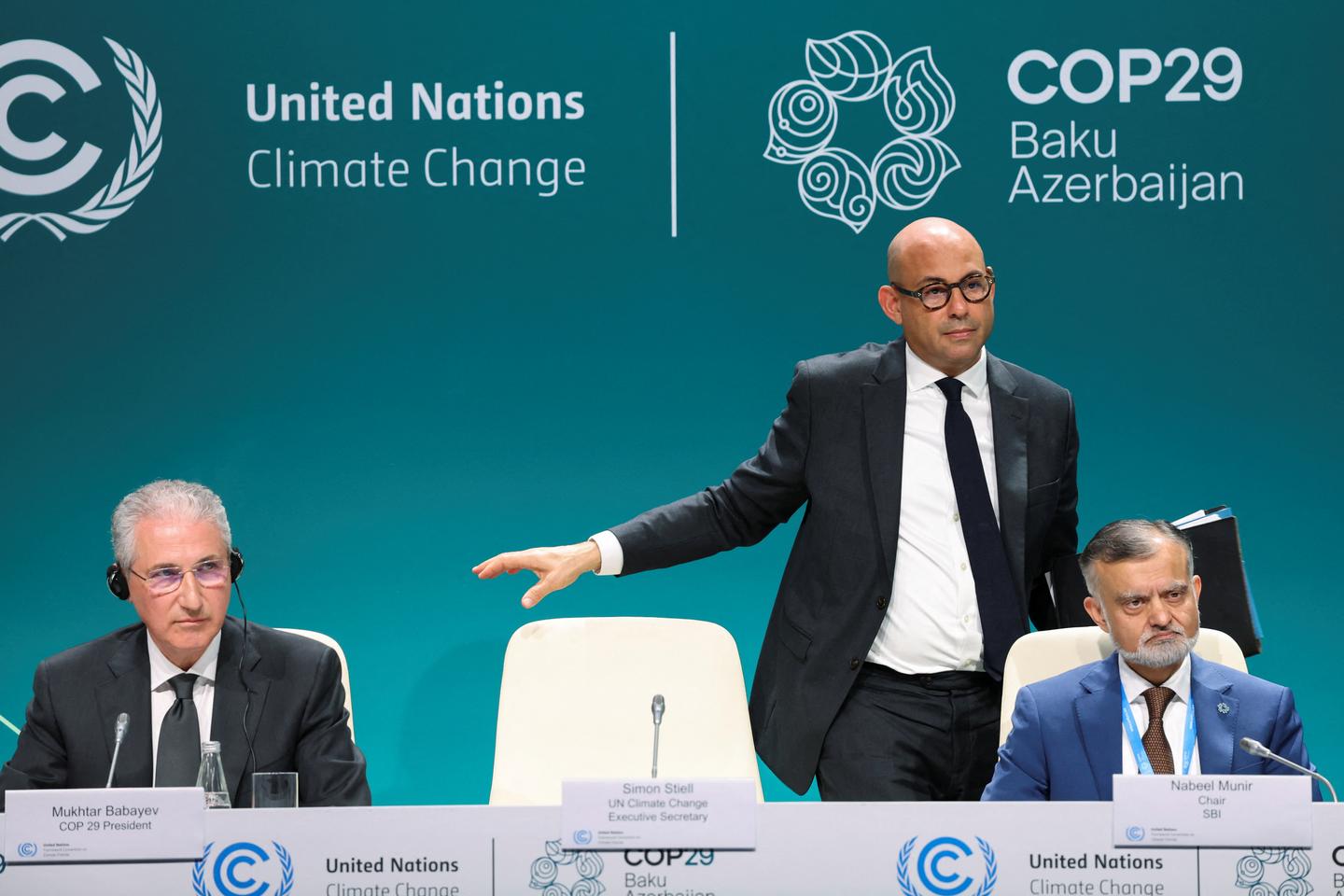 COP29 : à Bakou, les discussions piétinent et la pression monte pour sauver la conférence sur...