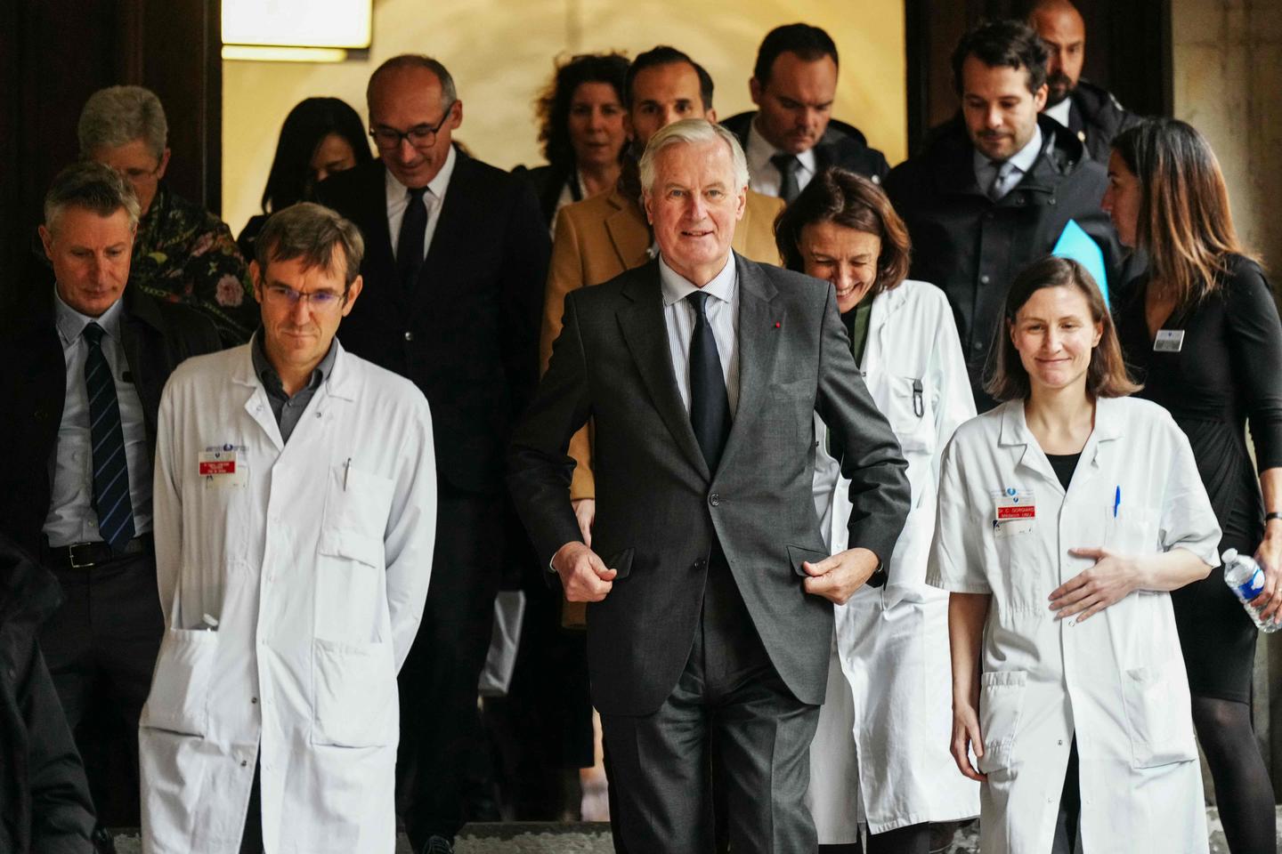 Violences sexuelles : Michel Barnier annonce des kits de détection de soumission chimique...