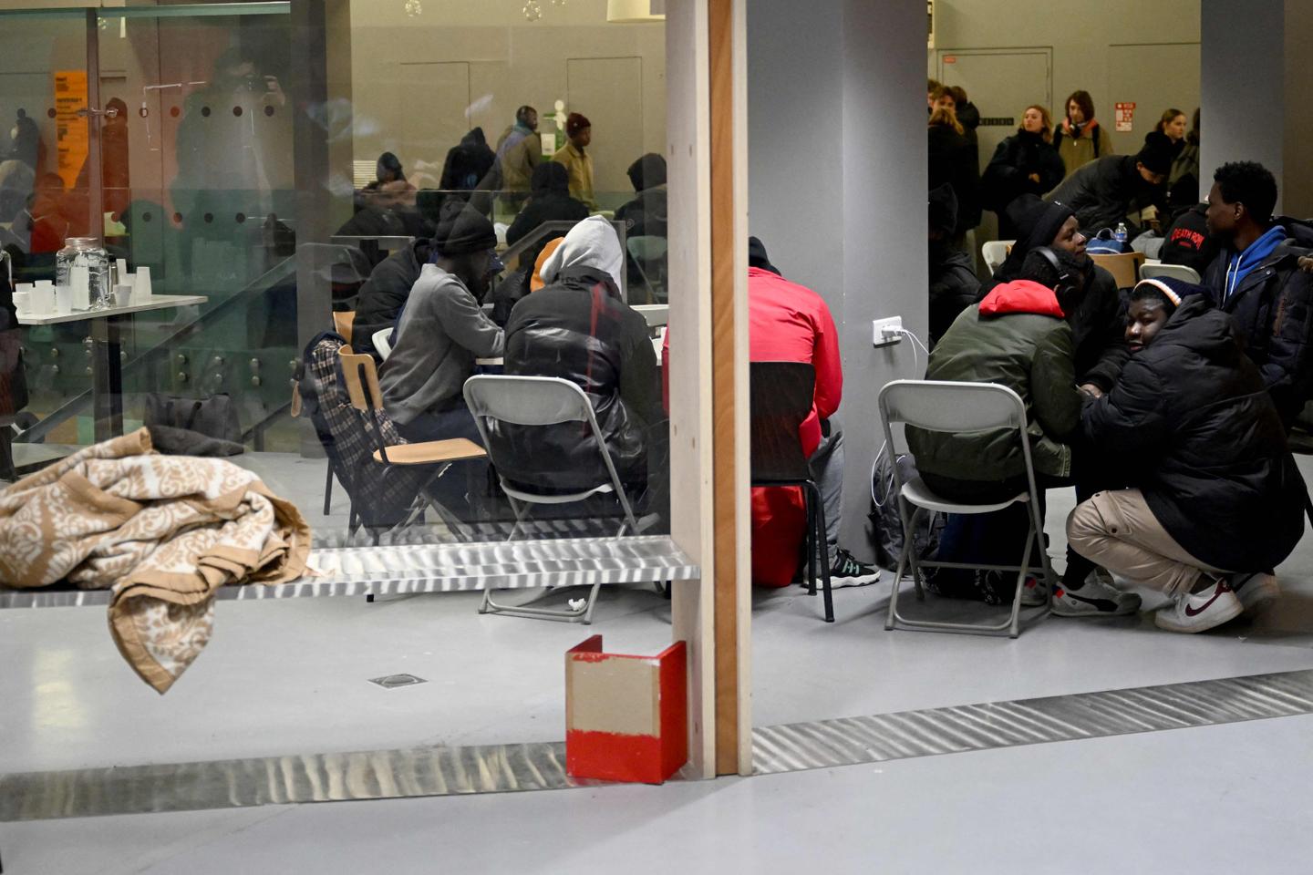 Occupation de la Gaîté-Lyrique : « On est arrivés au bout de ce que l’on peut humainement...