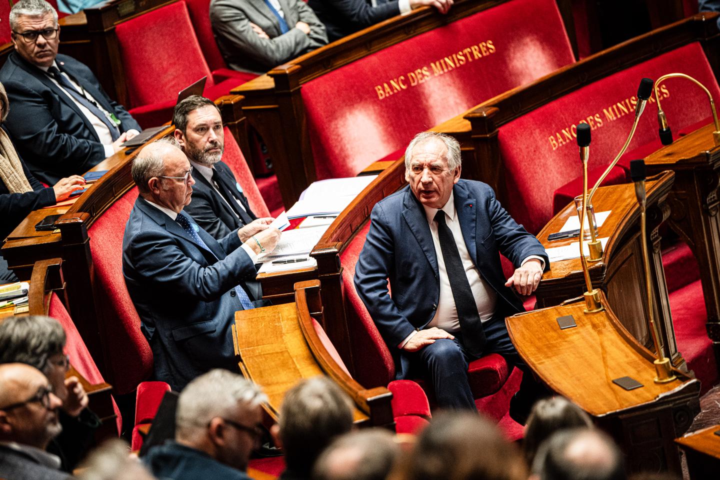 « Ce qu’on appelle “crise de régime” n’est autre chose que la contestation de manières...