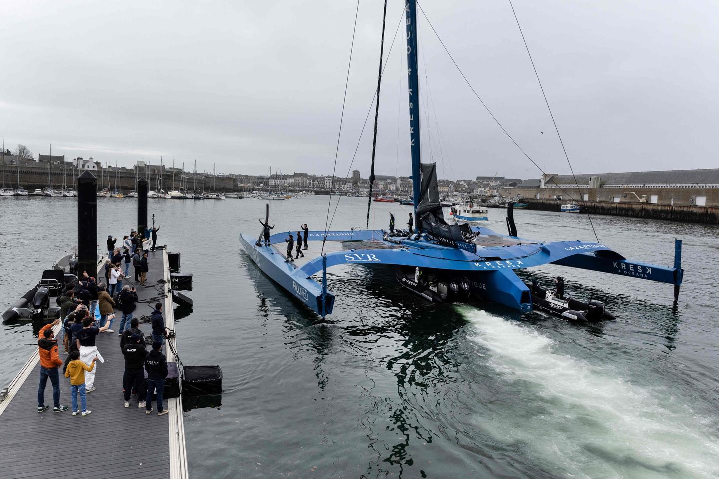 Trophée Jules-Verne : François Gabart et son équipage sont repartis à l’assaut du record...