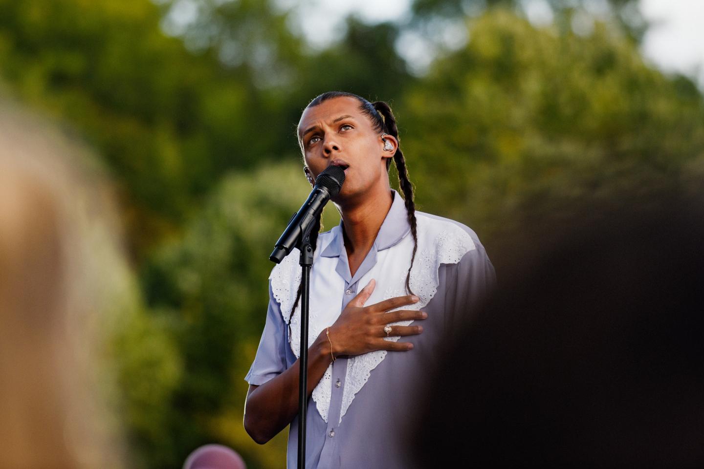« Stromae en toute intimité », sur France 2, souligne le lien bienveillant des spectateurs...