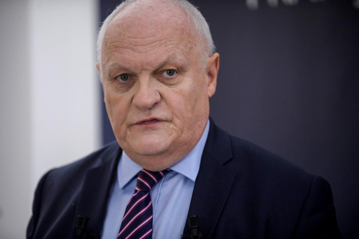 Non-lieu prononcé pour François Asselineau dans l’enquête pour harcèlement et agressions...