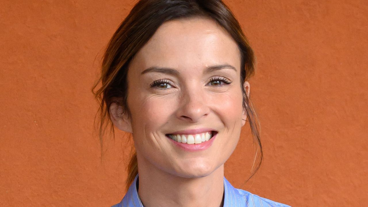Isabelle Ithurburu craque pour cet adorable sac d'une marque de mode parisienne adorée des fans du...