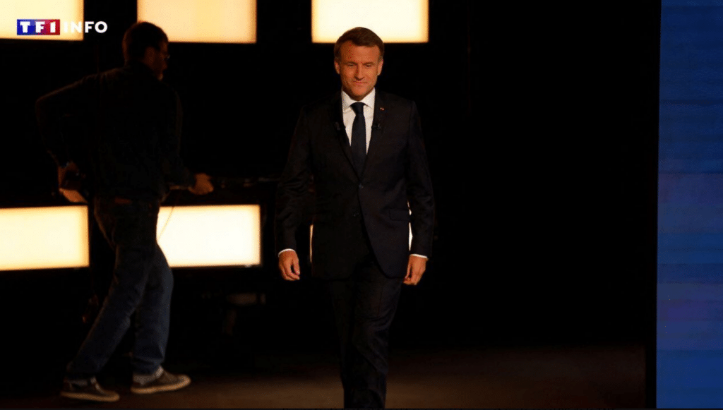 « C’est votre échec ! » : Gilles Bouleau tacle froidement Emmanuel Macron en direct