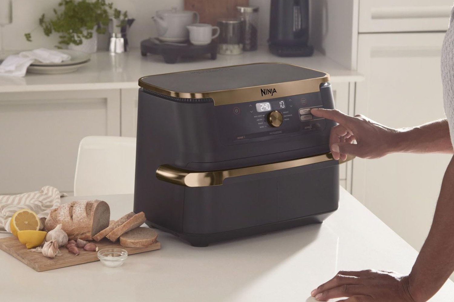 Amazon déglingue le prix du Ninja Foodi FlexDrawer, la Rolls des Air Fryer en 2025