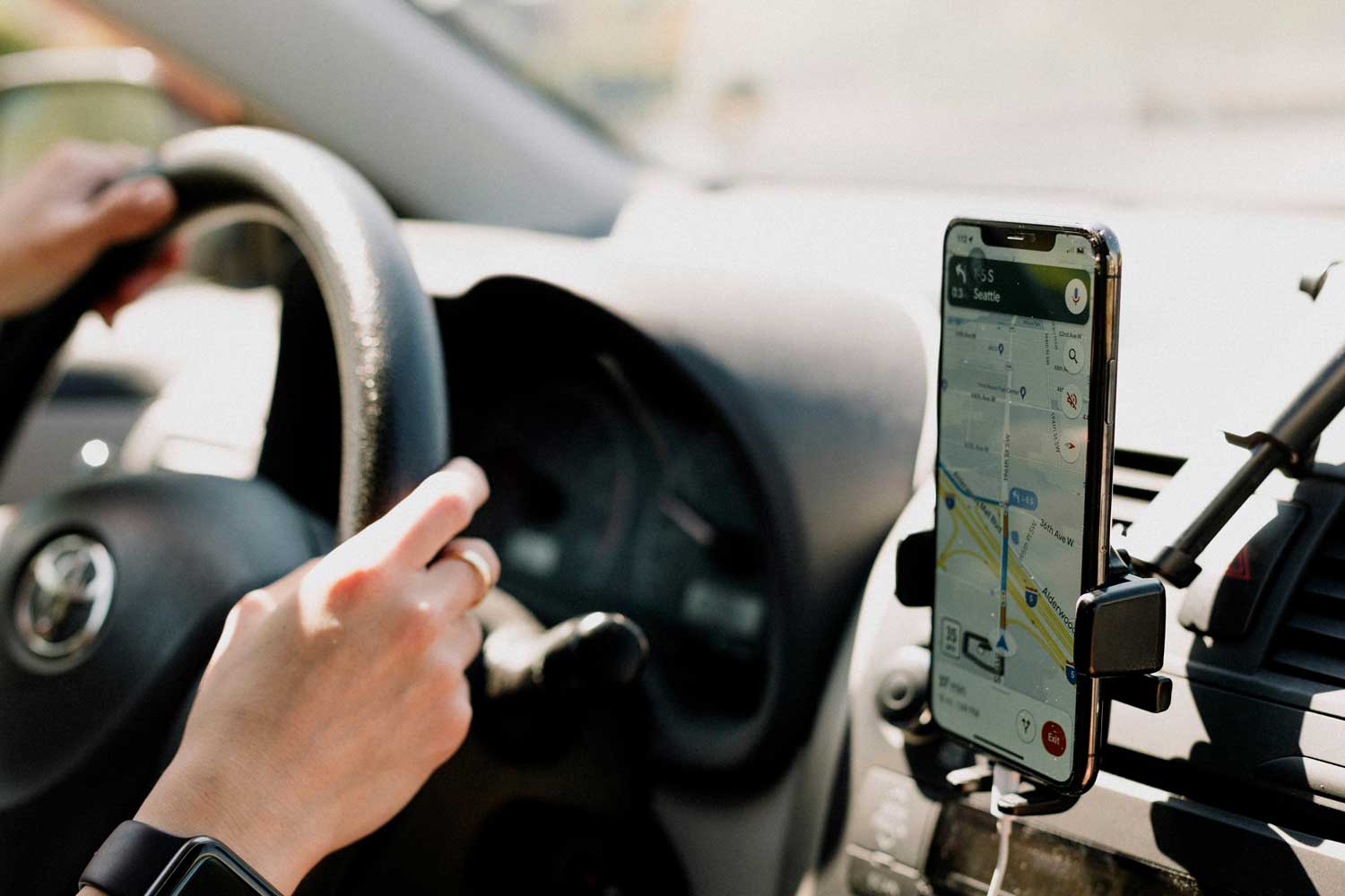 Waze, Coyote : les avertisseurs de radars sont interdits dans ces pays frontaliers !