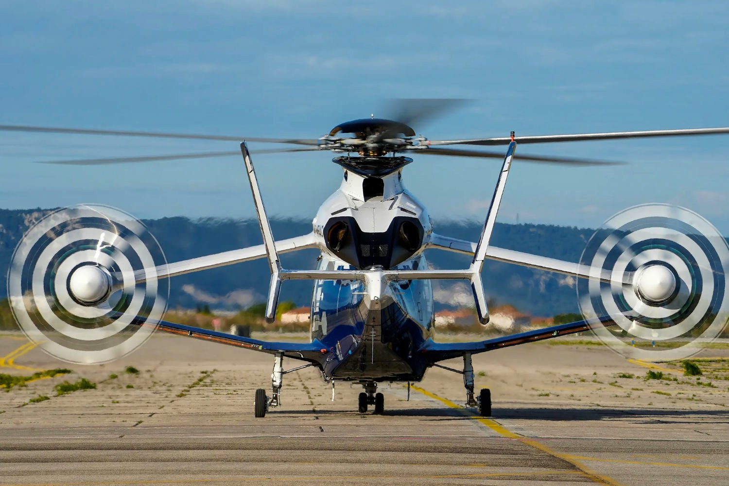 Airbus a inventé l’hélicoptère du futur … avec des ailes, le RACER