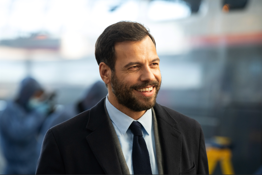 Laurent Lafitte adapte "Le voyant d’Étampes"