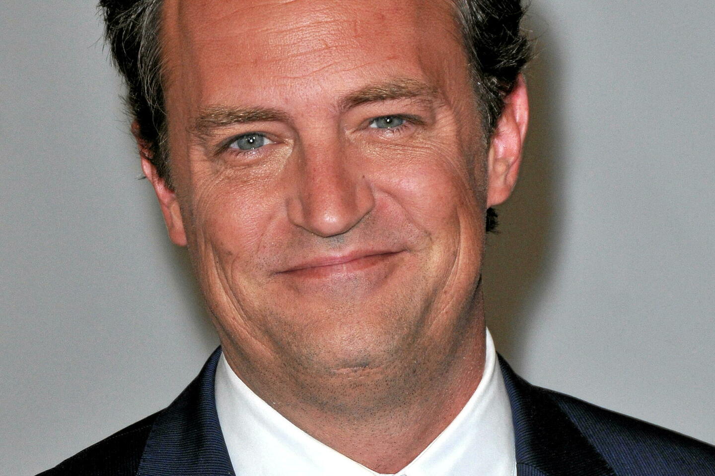 Mort de Matthew Perry : Hollywood pleure Chandler Bing