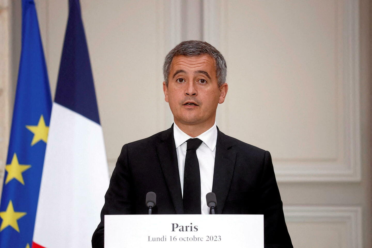 « Méthodes de voyou » : LR accuse Darmanin de ficher les élus de droite réclamant des...