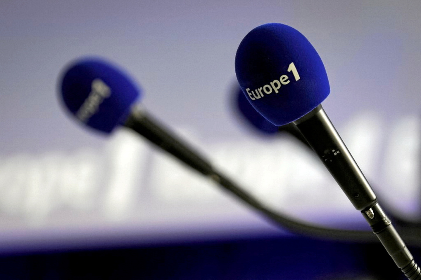 Europe 1 : de Pascal Praud à Laurence Ferrari, les raisons du rebond