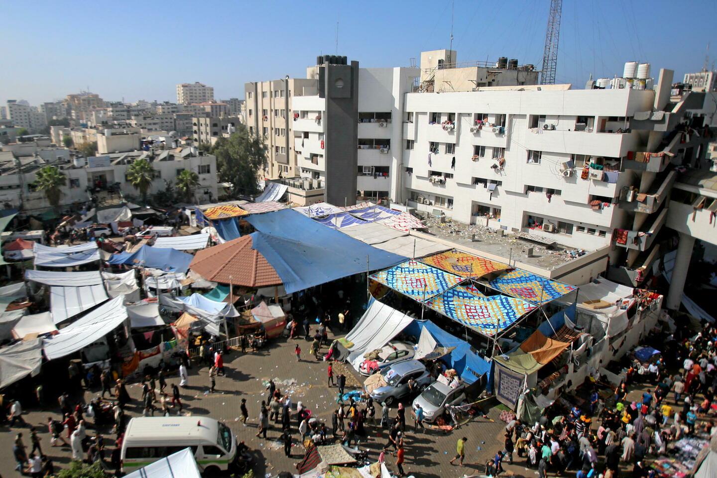 Gaza : le directeur des hôpitaux annonce l???évacuation des 31 prématurés d???al-Chifa