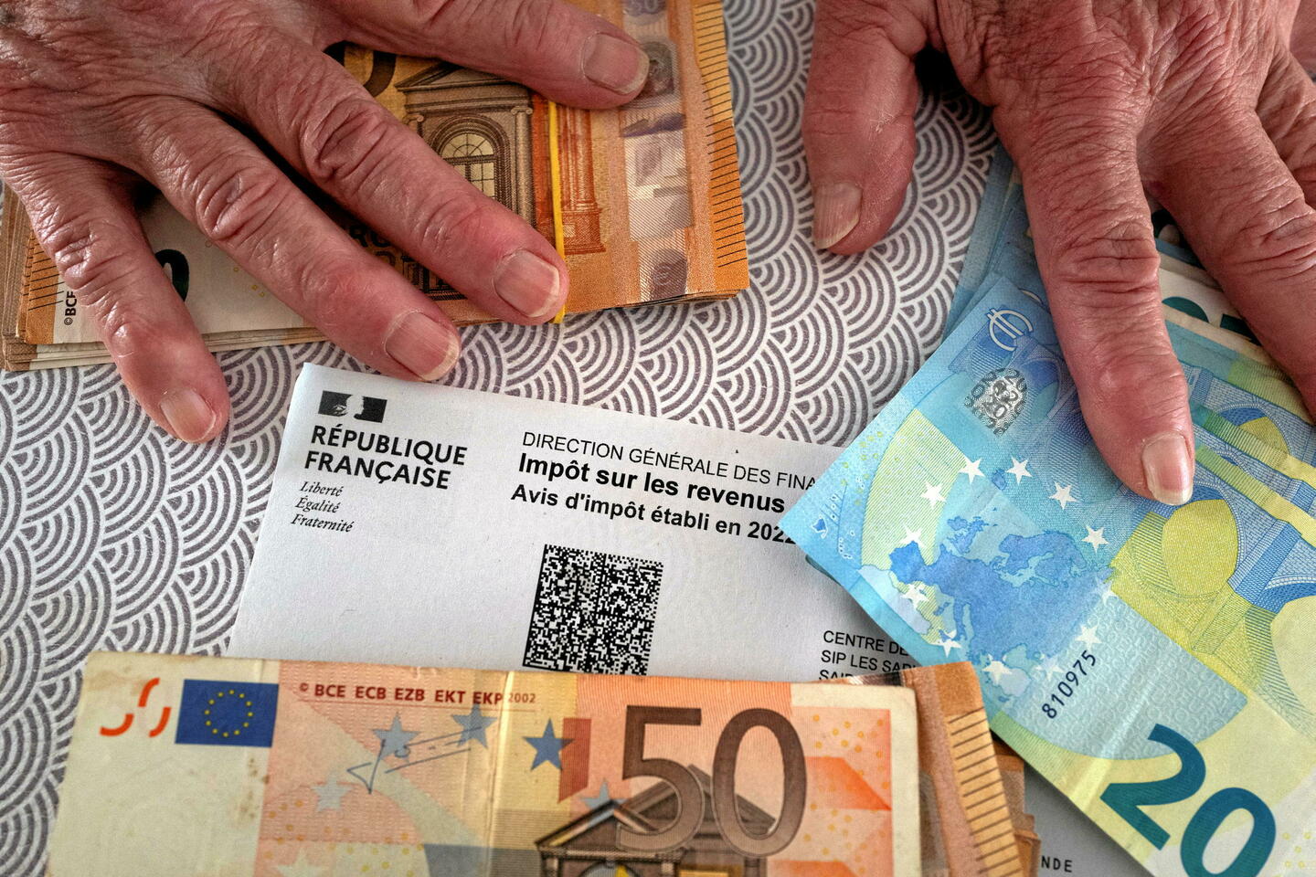 La redistribution monétaire atténue fortement les inégalités de revenu