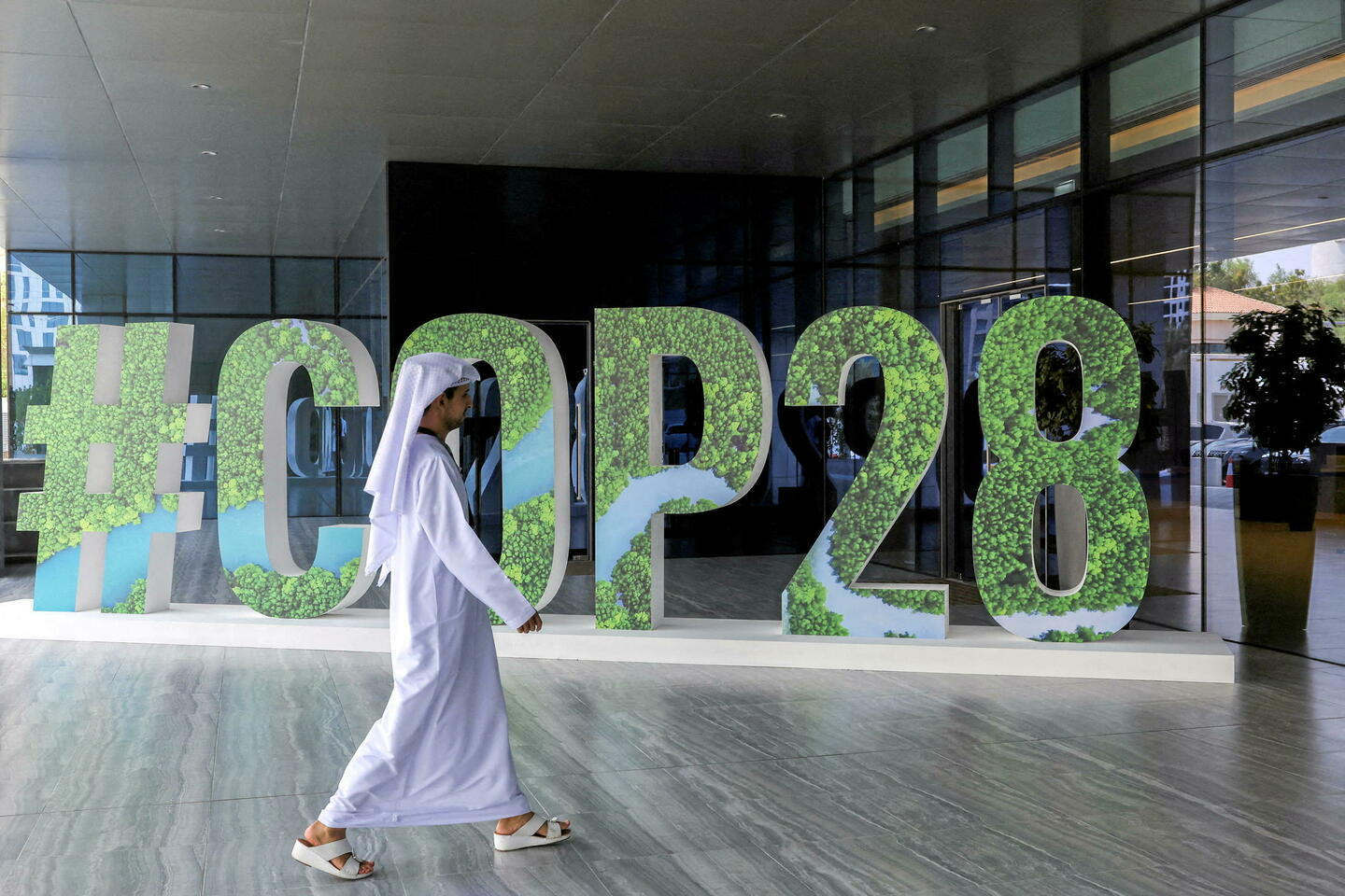 COP28 : en l???absence d???accord, la conférence partie pour durer