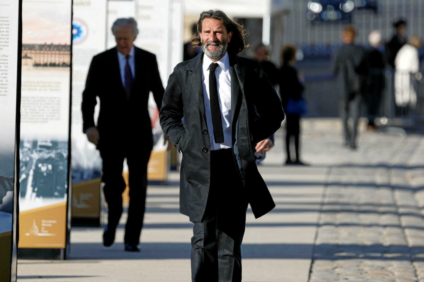 L???avocate de Beigbeder dépose une plainte pour « violation du secret de l???enquête »