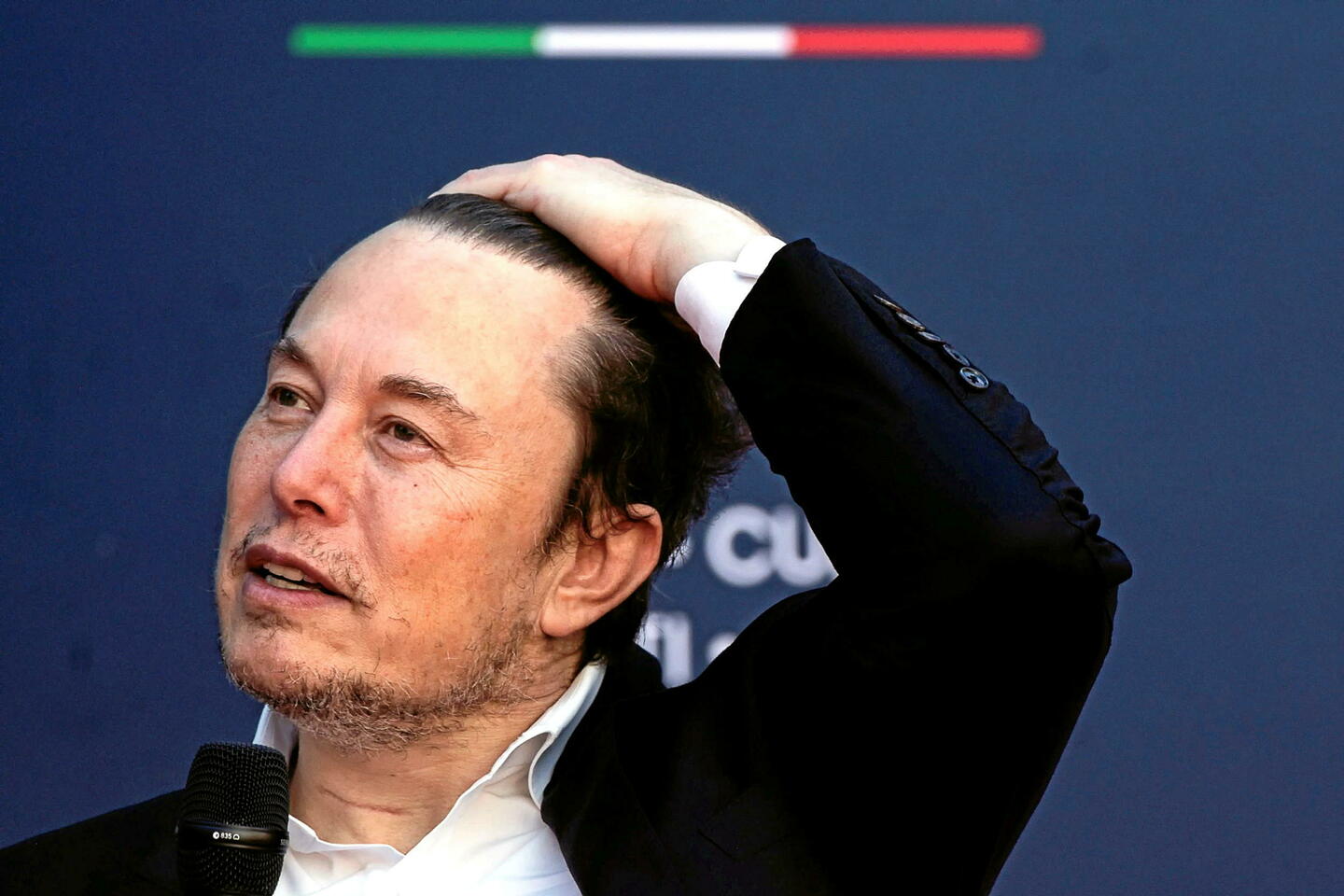 Les cadres de Tesla s'inquiètent de la consommation de drogue d'Elon Musk