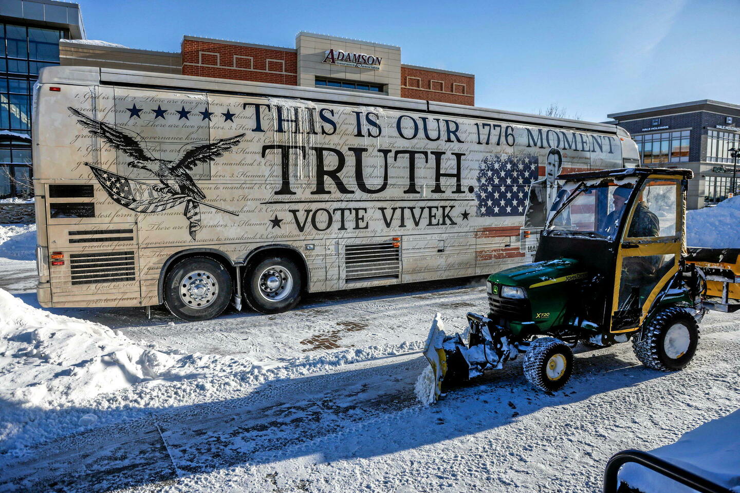 Caucus de l???Iowa : un vote déjà crucial pour Nikki Haley et Ron DeSantis, les rivaux de Donald...