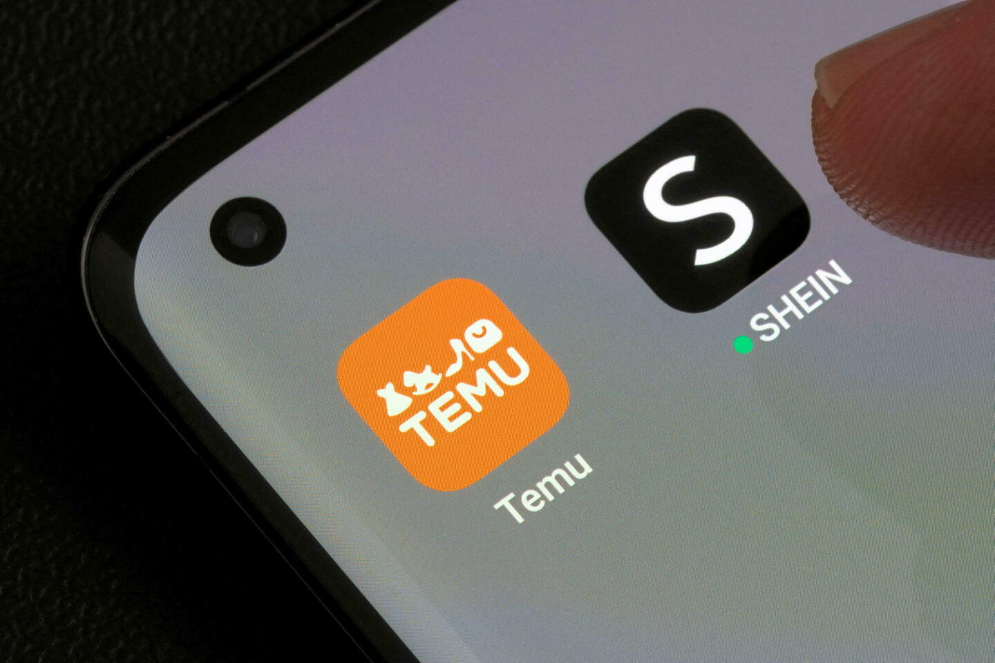Temu-Shein : la guerre absurde du prêt-à-porter à bas coût