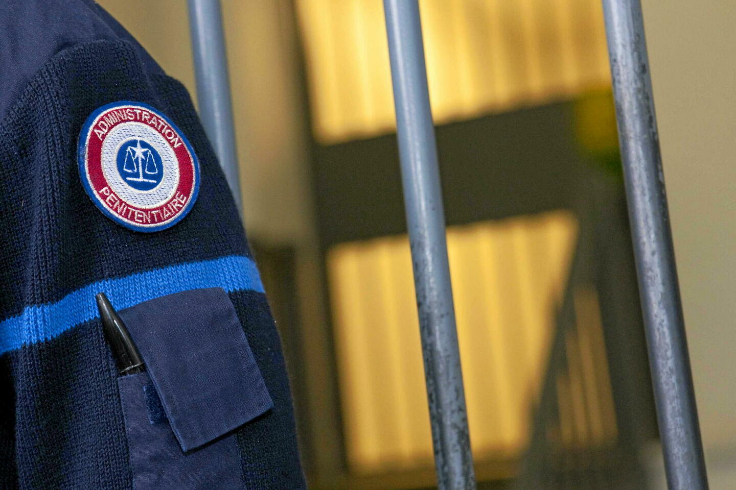 Il tente de s???échapper de sa cellule avec??? une fourchette
